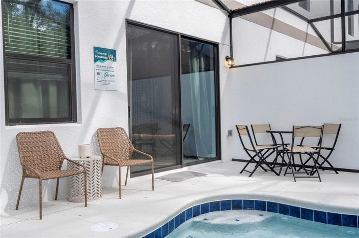 Image No.22-5 Bed Townhouse for sale