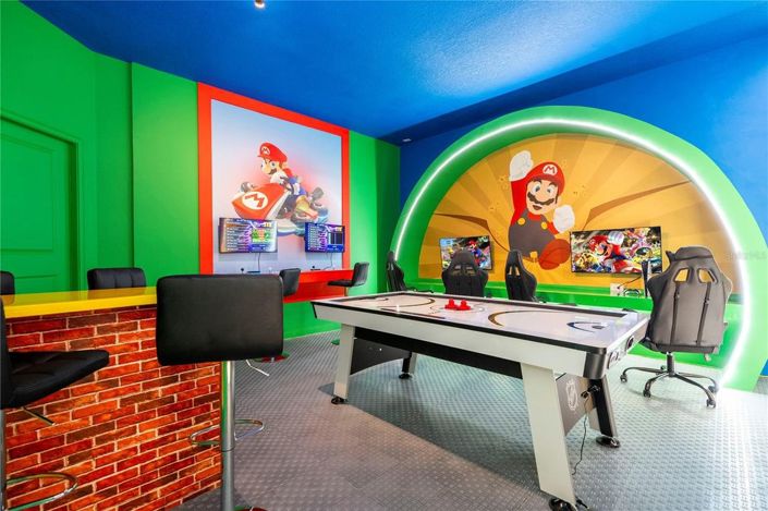 Image No.34-5 Bed Townhouse for sale