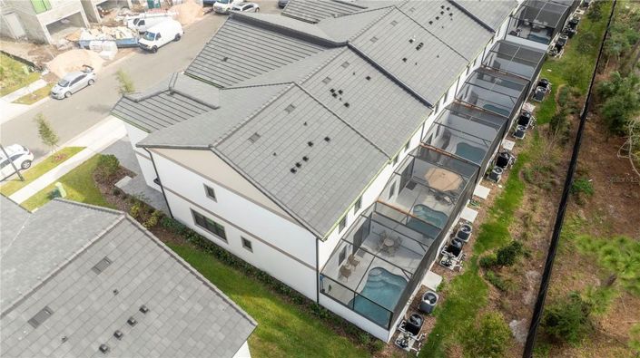 Image No.6-5 Bed Townhouse for sale