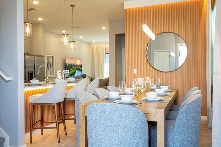 Image No.9-5 Bed Townhouse for sale