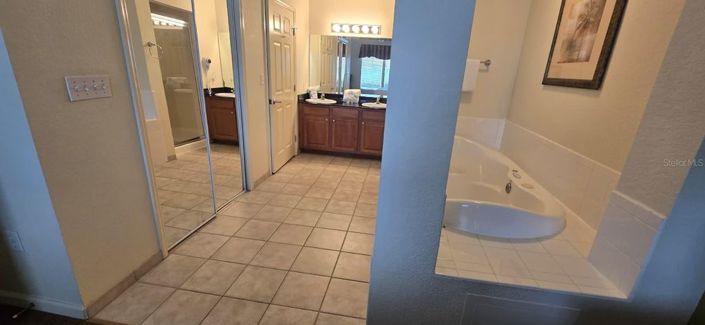 Image No.5-3 Bed Townhouse for sale