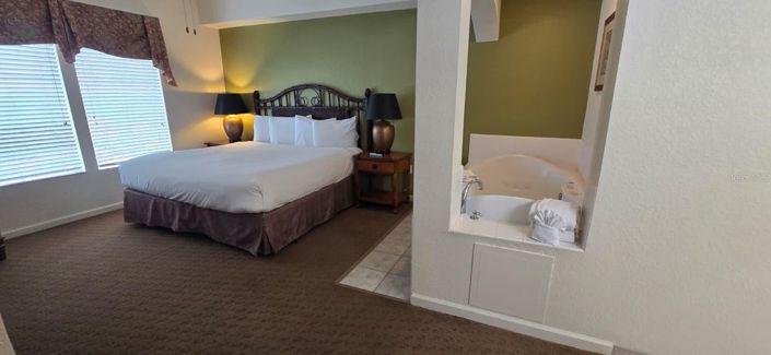 Image No.8-3 Bed Townhouse for sale