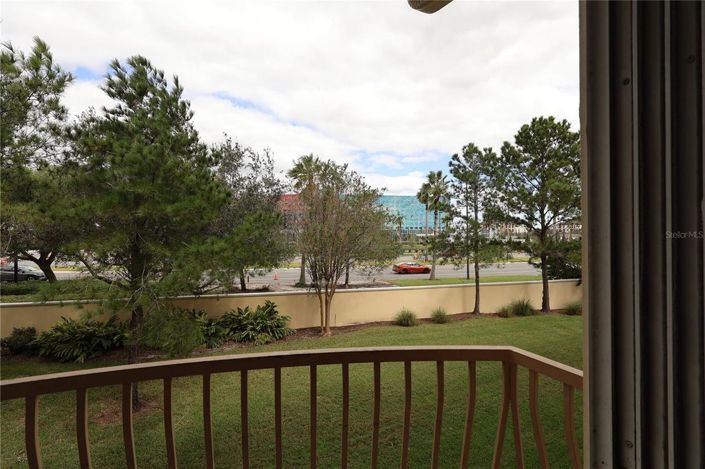 Image No.25-3 Bed Townhouse for sale