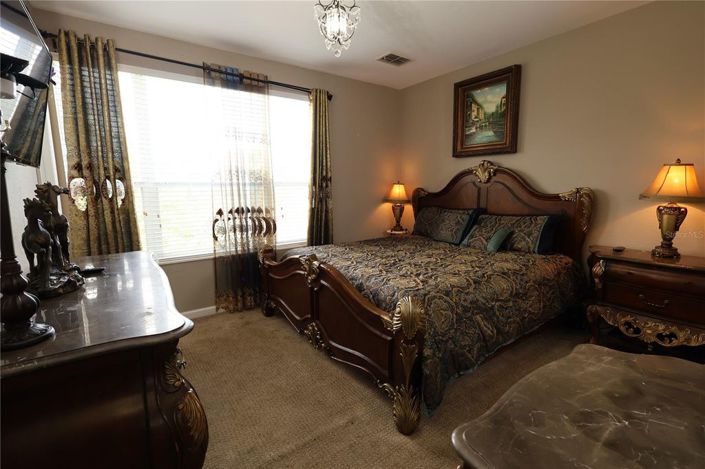 Image No.28-3 Bed Townhouse for sale