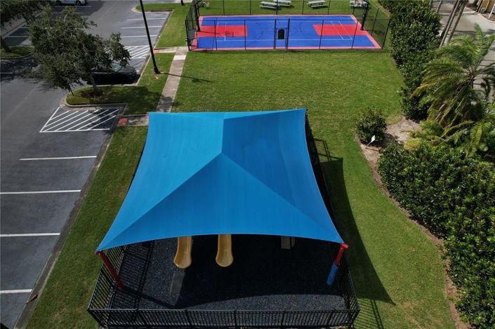 Image No.8-3 Bed Townhouse for sale