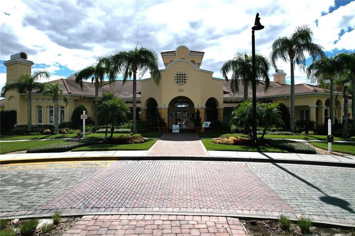 Image No.9-3 Bed Townhouse for sale