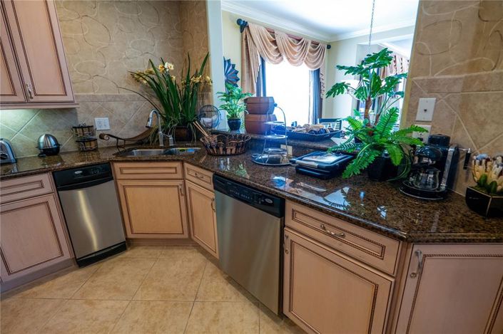 Image No.8-3 Bed Apartment for sale