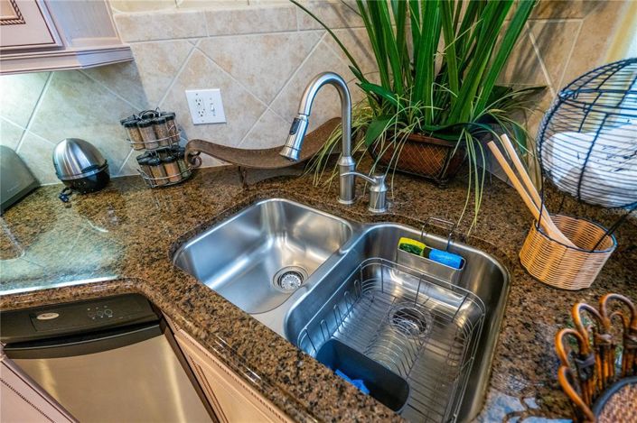 Image No.9-3 Bed Apartment for sale