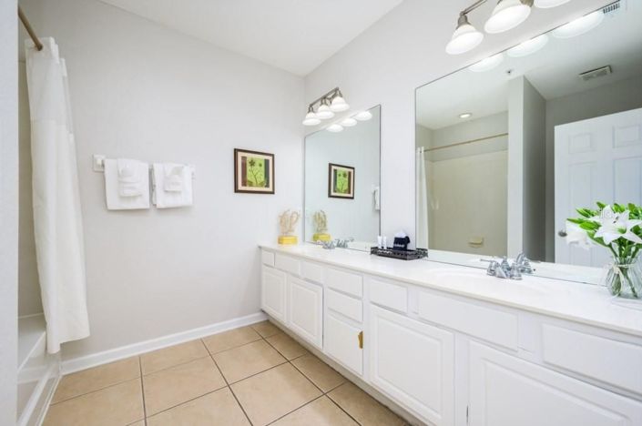 Image No.15-3 Bed Townhouse for sale