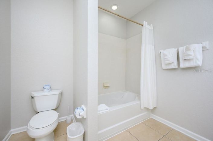 Image No.15-3 Bed Townhouse for sale