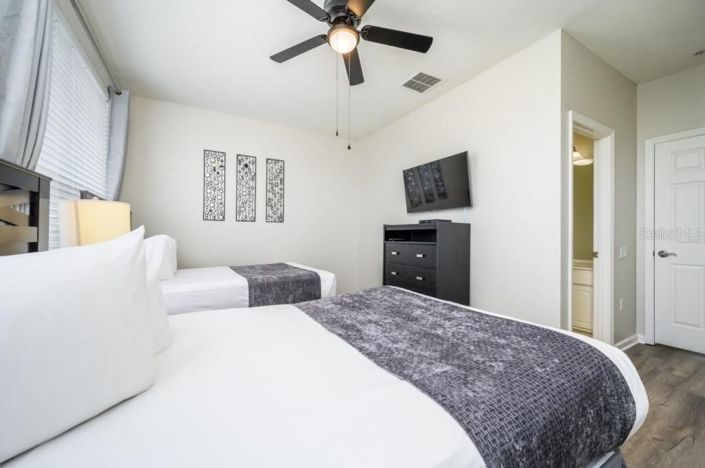 Image No.24-3 Bed Townhouse for sale