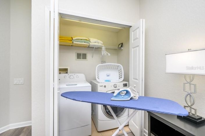 Image No.26-3 Bed Townhouse for sale