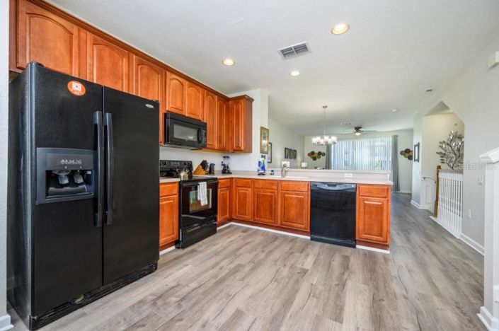 Image No.9-3 Bed Townhouse for sale