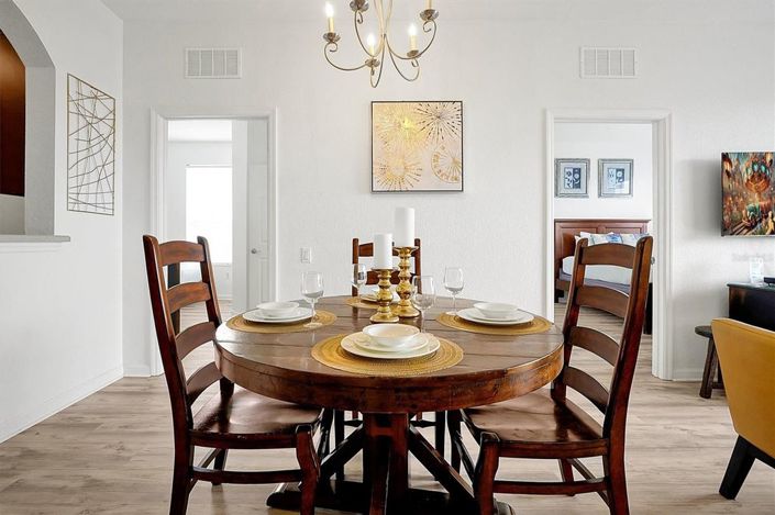 Image No.13-3 Bed Townhouse for sale