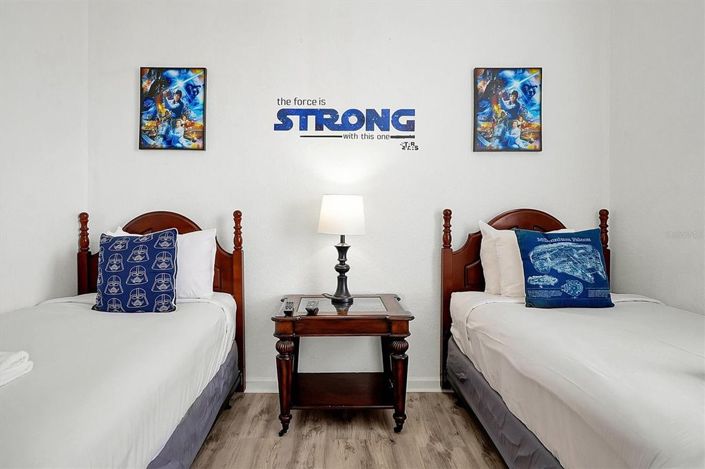 Image No.20-3 Bed Townhouse for sale