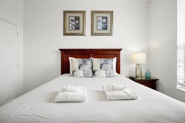 Image No.23-3 Bed Townhouse for sale