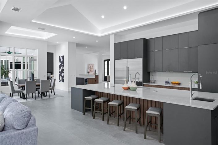 Image No.16-5 Bed House for sale