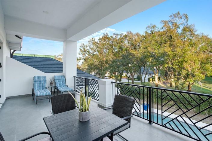 Image No.40-5 Bed House for sale