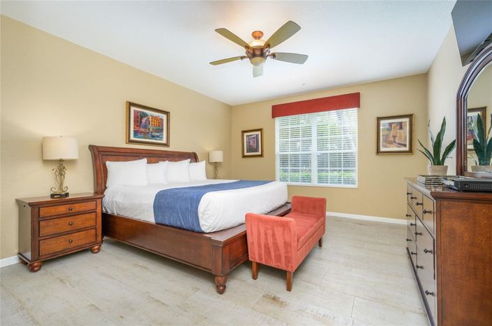 Image No.22-2 Bed Townhouse for sale