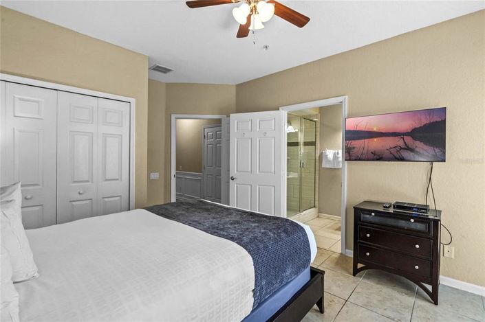 Image No.17-3 Bed Townhouse for sale