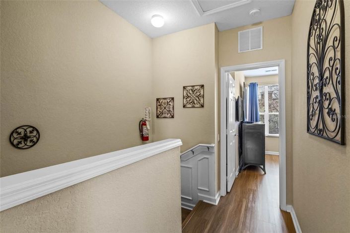 Image No.21-3 Bed Townhouse for sale