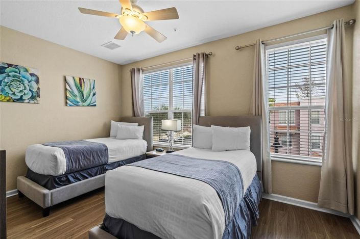 Image No.29-3 Bed Townhouse for sale