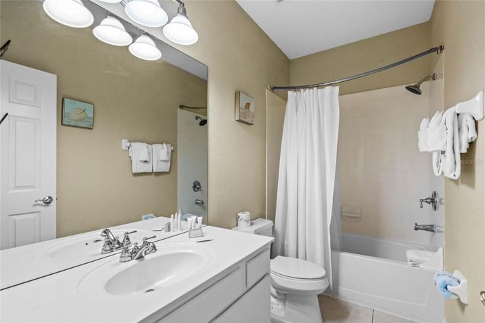 Image No.31-3 Bed Townhouse for sale