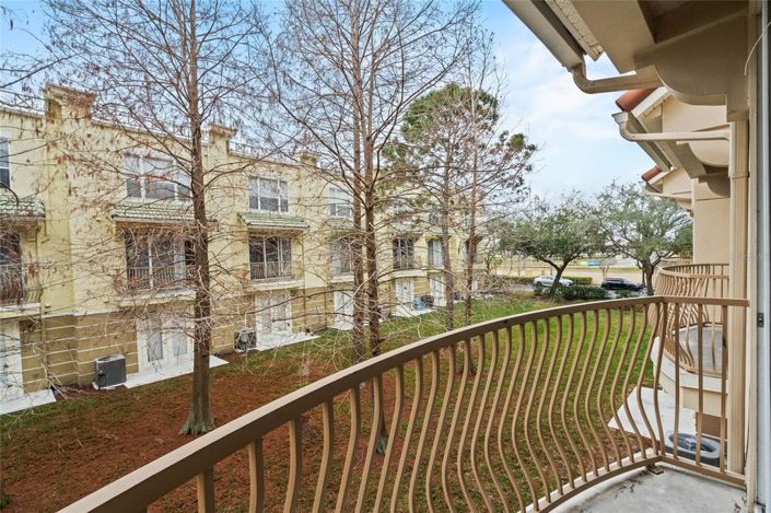 Image No.33-3 Bed Townhouse for sale