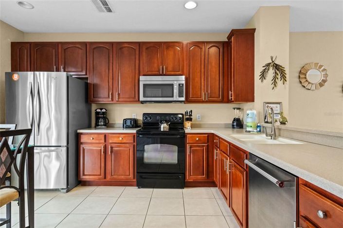 Image No.8-3 Bed Townhouse for sale