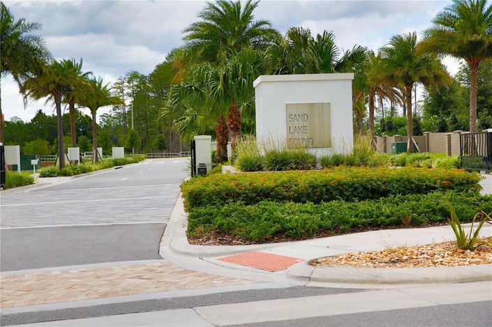 Image No.22-3 Bed Townhouse for sale