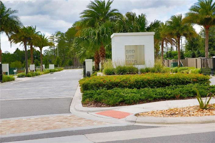 Image No.22-3 Bed Townhouse for sale