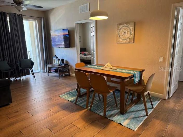 Image No.14-3 Bed Townhouse for sale