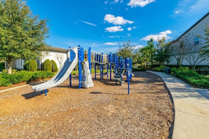 Image No.34-3 Bed Townhouse for sale