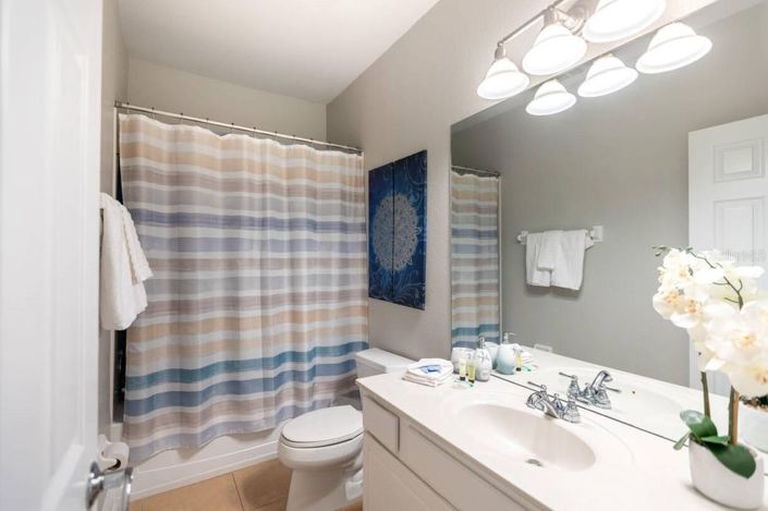 Image No.14-3 Bed Townhouse for sale