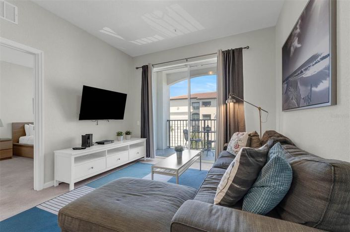 Image No.10-3 Bed Apartment for sale