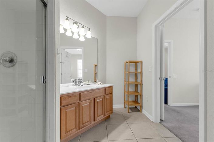 Image No.17-3 Bed Apartment for sale