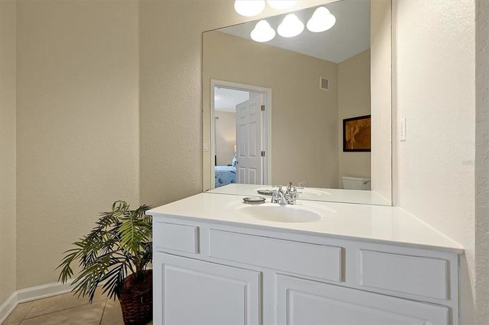 Image No.17-3 Bed Apartment for sale