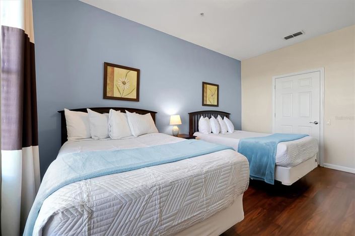 Image No.21-3 Bed Apartment for sale