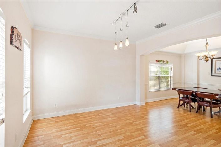 Image No.6-Maison de 4 chambres à vendre à Orlando