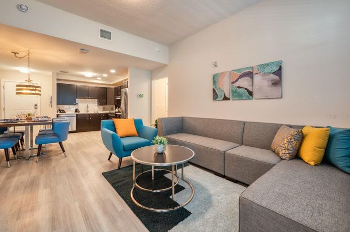 Image No.11-3 Bed Townhouse for sale