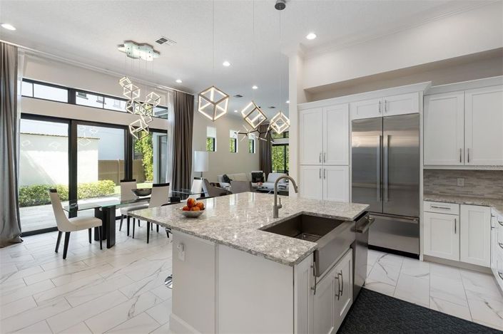 Image No.16-4 Bed House for sale