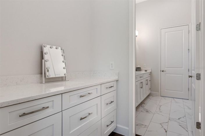 Image No.21-4 Bed House for sale