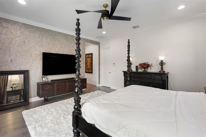 Image No.32-4 Bed House for sale