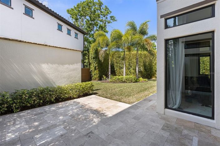 Image No.37-4 Bed House for sale