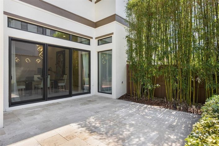 Image No.39-4 Bed House for sale