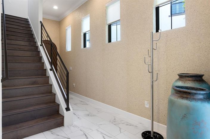 Image No.4-4 Bed House for sale