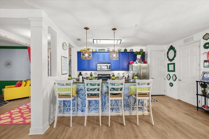 Image No.12-2 Bed Townhouse for sale