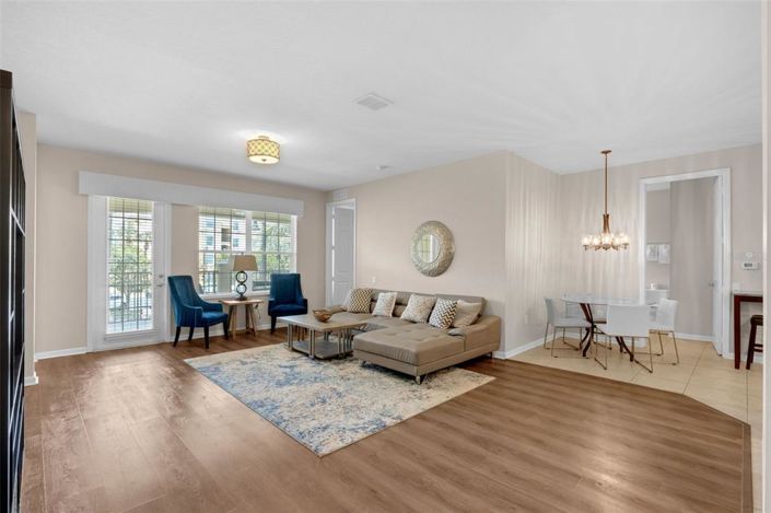 Image No.11-2 Bed Apartment for sale