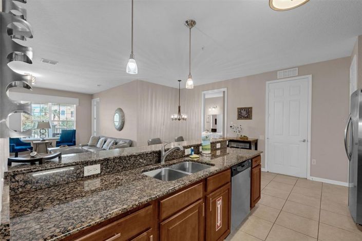 Image No.16-2 Bed Townhouse for sale