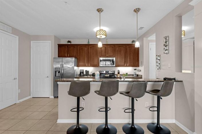 Image No.20-2 Bed Townhouse for sale